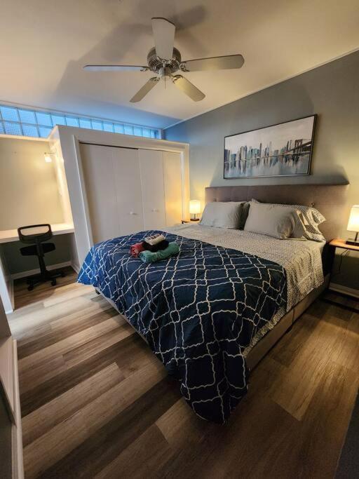 Blue Shark *W7* @ Montrose 1Br Private King Loft Apartment ฮูสตัน ภายนอก รูปภาพ